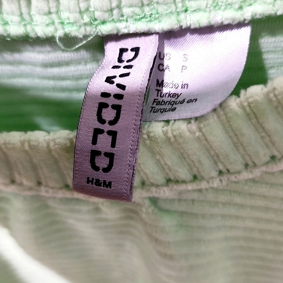 Lime green sweatshirt - Picture 2 of 3